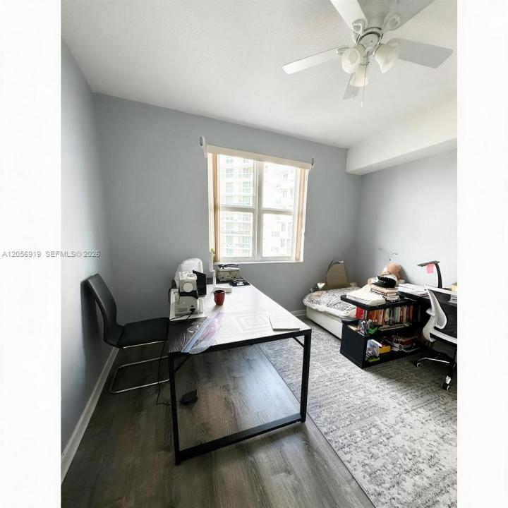 7900 Harbor Island Dr 705, North Bay Village, Florida 33141, USA