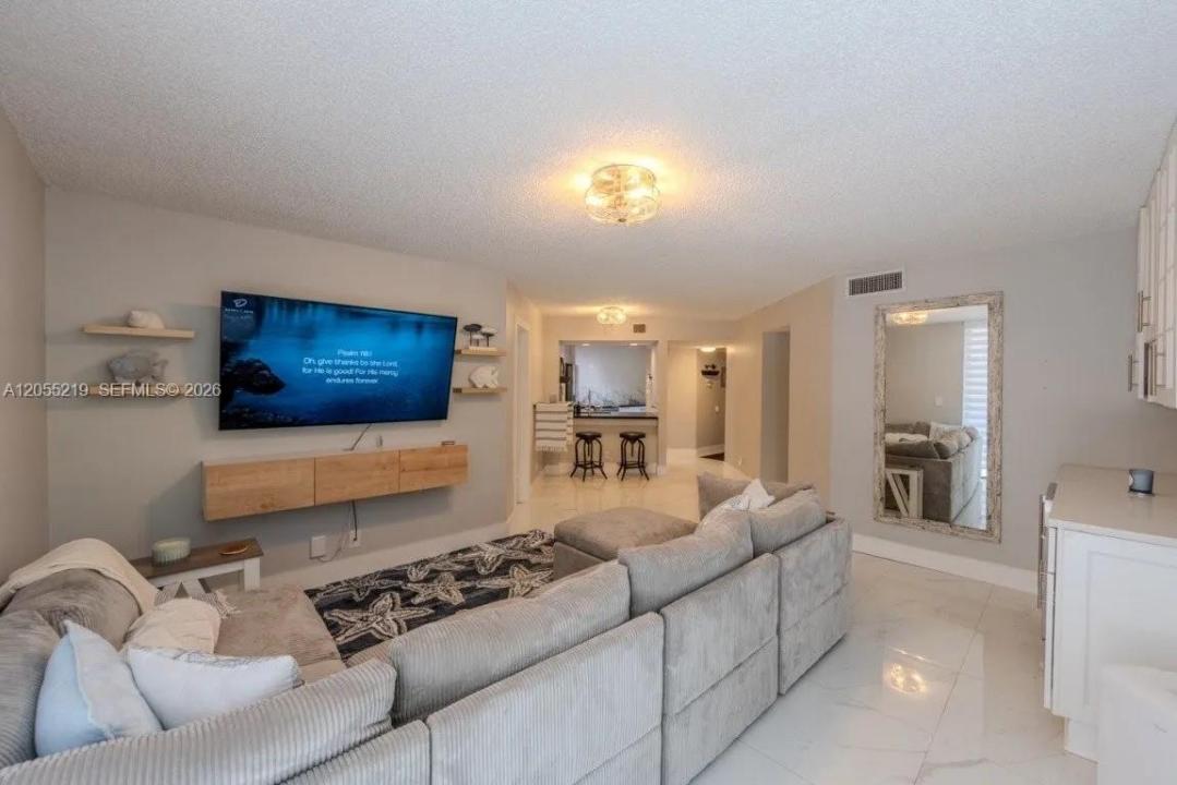 10451 W Broward Blvd 201, Plantation, Flórida 33324, Estados Unidos