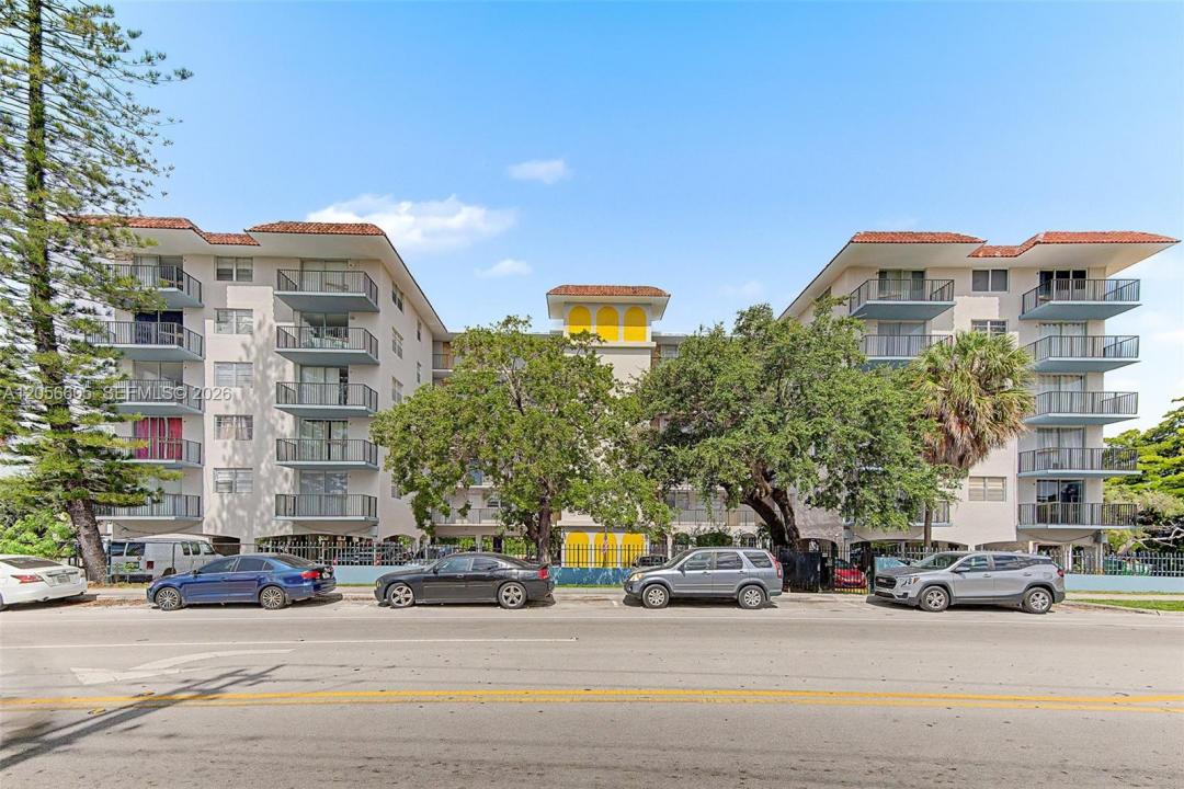 12590 NE 16th Ave 402, North Miami, Florida 33161, Stati Uniti