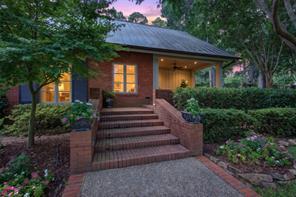 4807 Gilbert Drive, Shreveport, Louisiana 71106, USA