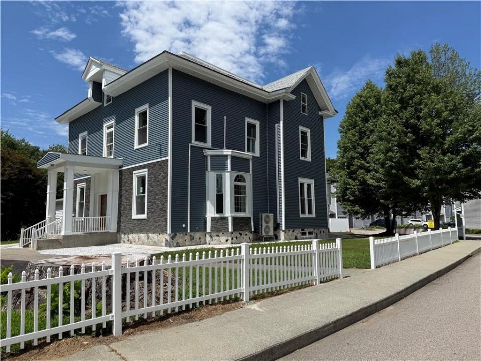 65 S. Main Street, Jewett City, Connecticut 06351, États-Unis