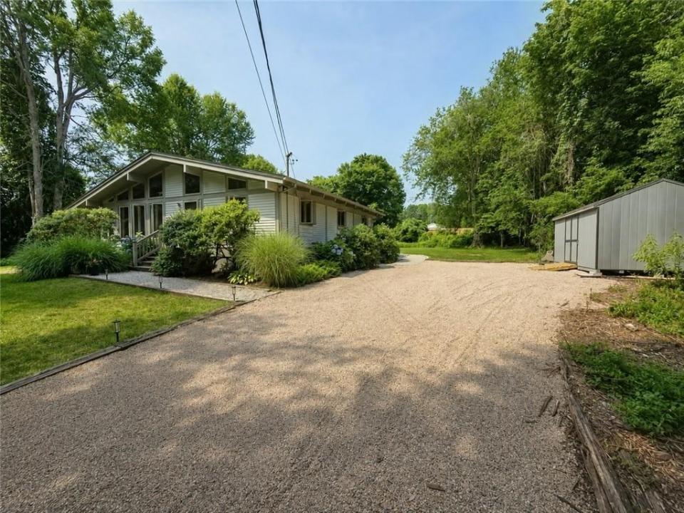 35 Sunset Avenue, North Kingstown, Rhode Island 02874, Estados Unidos