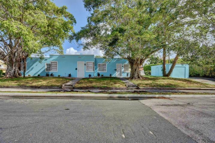 3000 Broadway B, West Palm Beach, Florida 33407, USA