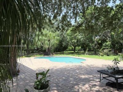 23050 SW 152nd Ave, Miami, Florida 33170, USA