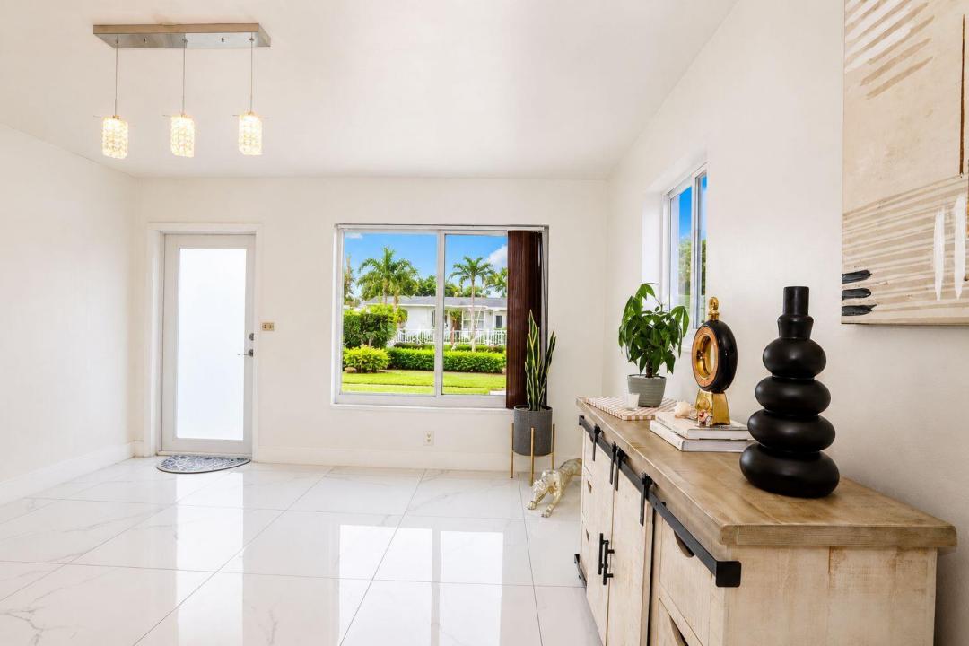 511 N 69th Way, Hollywood, Floryda 33024, USA