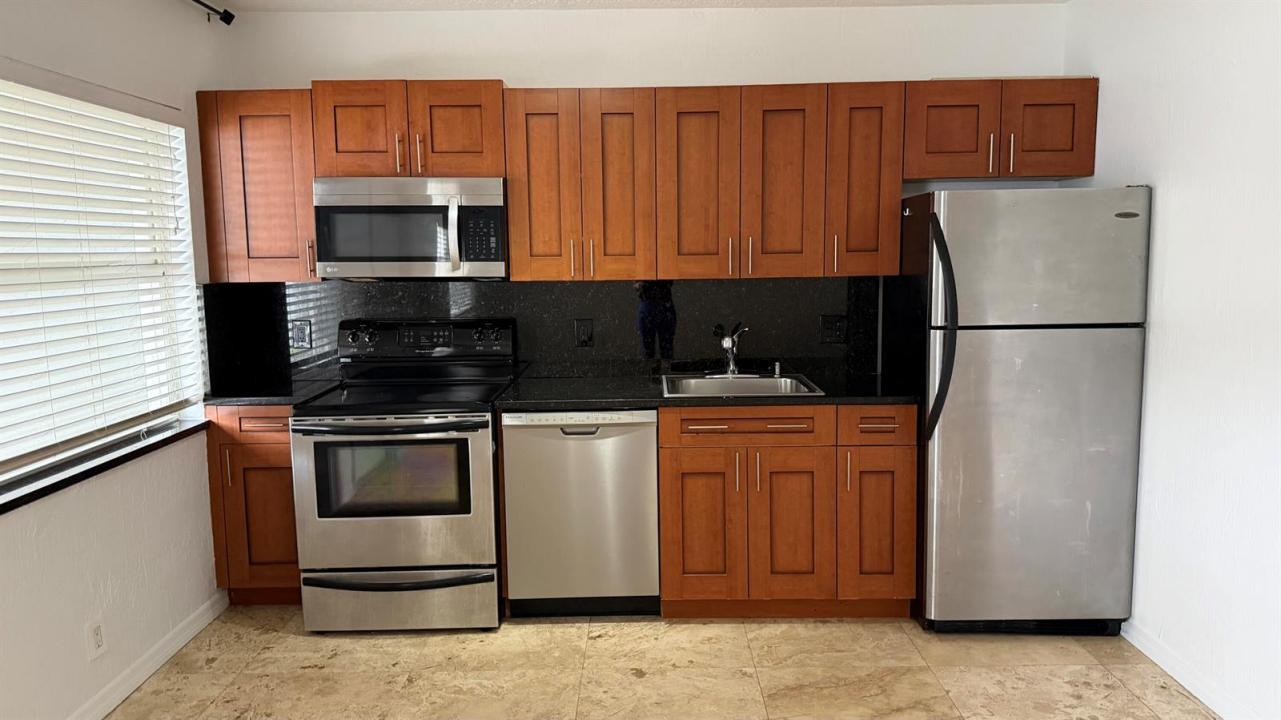 1470 N Dixie Highway 16, Fort Lauderdale, Florida 33304, Stati Uniti