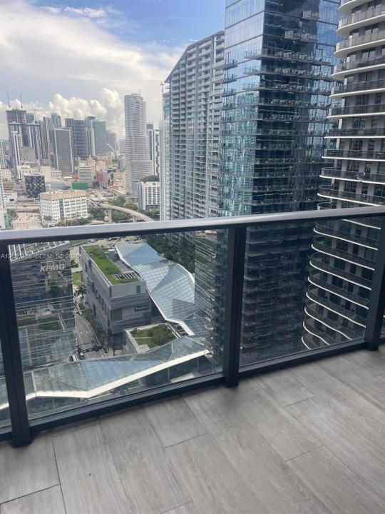 Miami, Florida 33130, USA