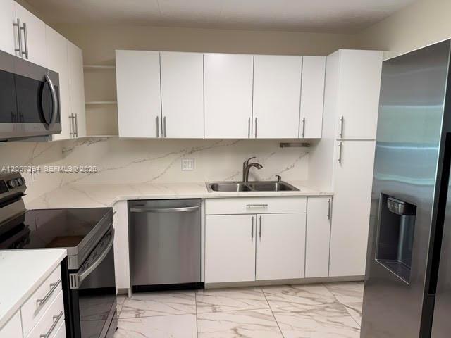 2801 NE 183rd St 308W, Aventura, Florida 33160, USA