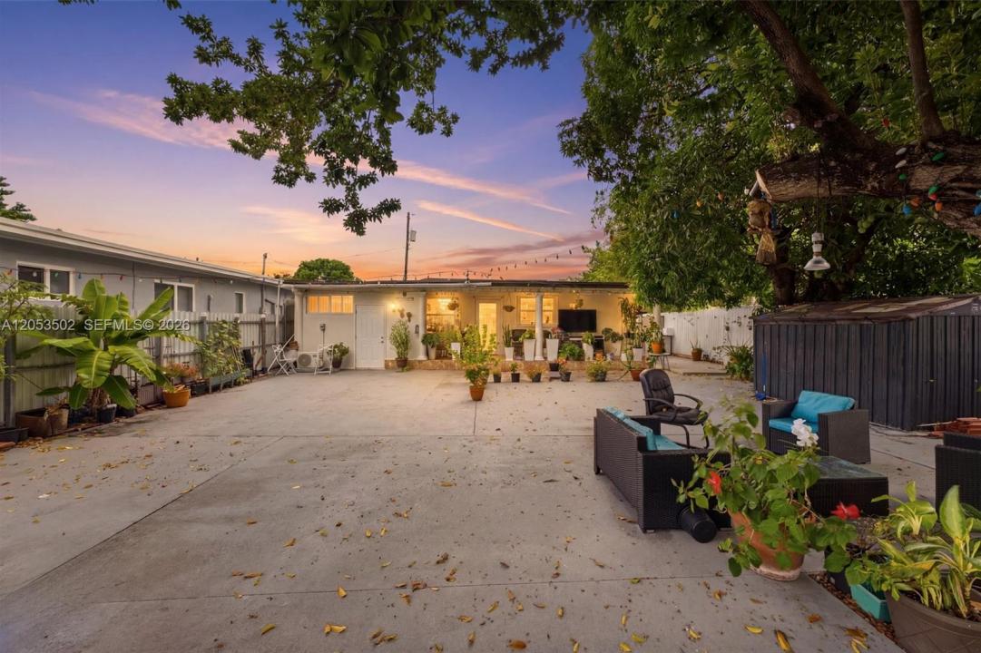 419 SE 3rd St, Hialeah, فلوريدا 33010, الولايات المتحدة