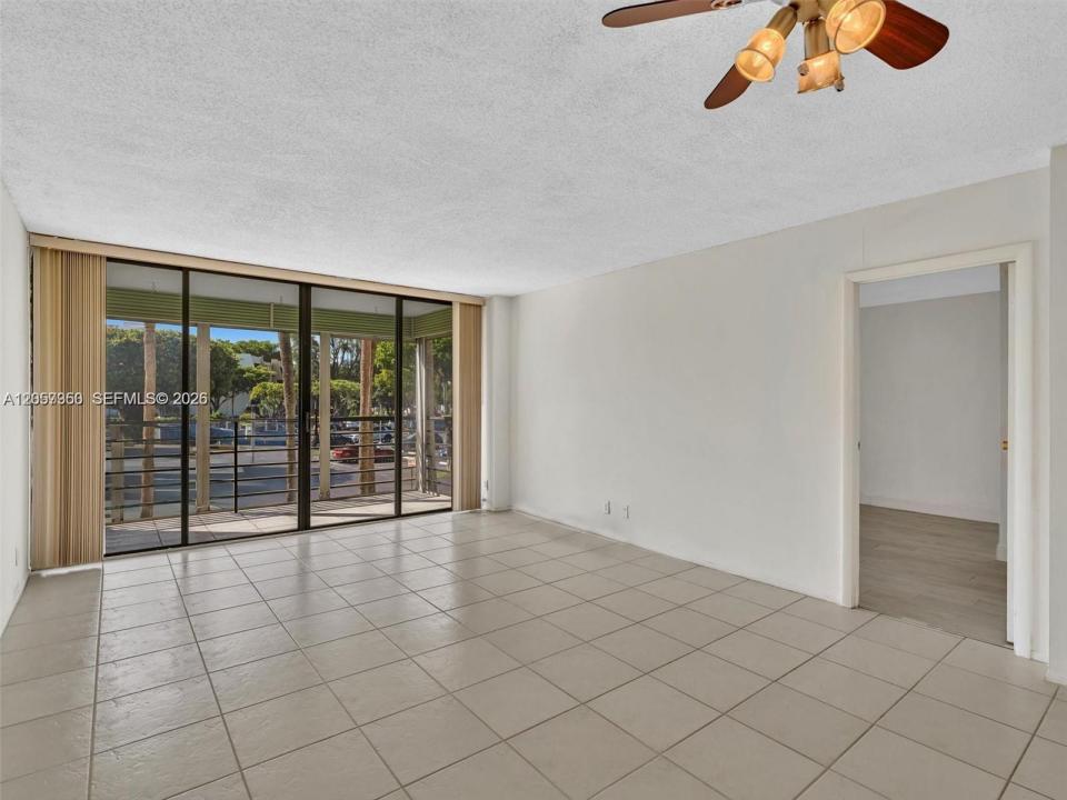 20500 W Country Club Dr 203, Aventura, Flórida 33180, Estados Unidos