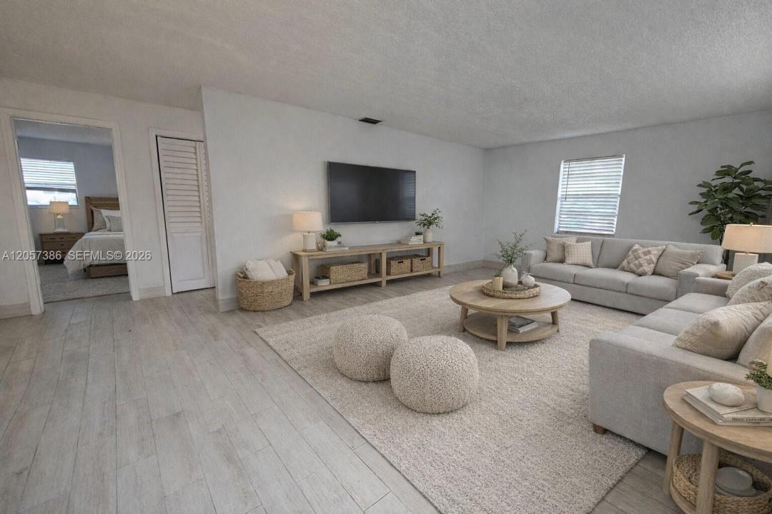 4621 SW 33rd Ave 1, Dania Beach, Florida 33312, Stati Uniti