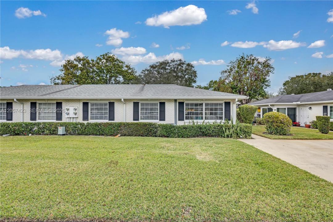 10115 44th Way S 409, Boynton Beach, Florida 33436, USA