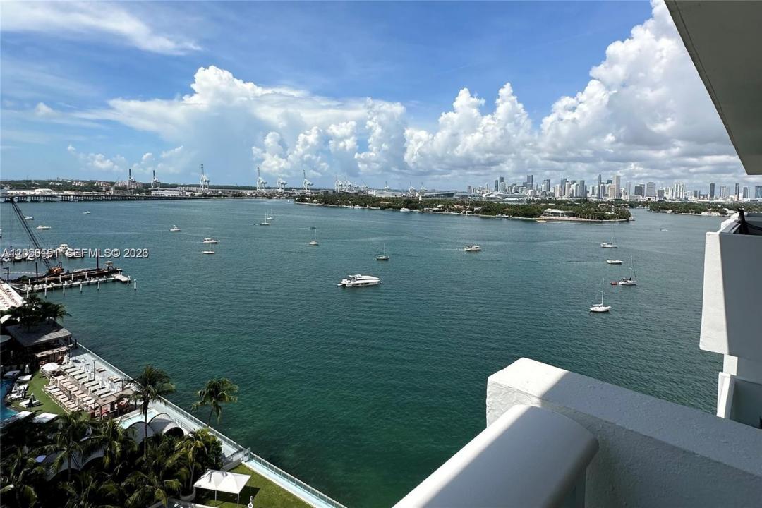 1200 West Ave PH29, Miami Beach, Florida 33139, USA