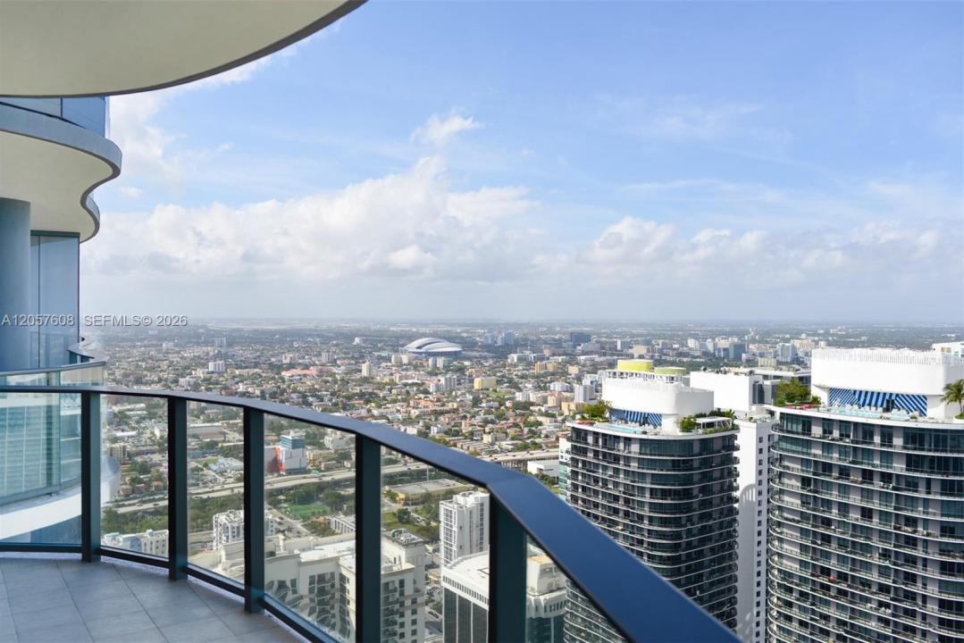 1000 Brickell Plaza PH5907, Miami, Florida 33131, USA
