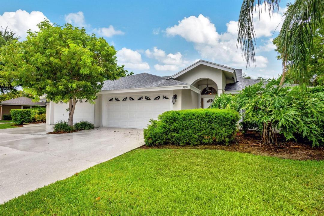 13810 YARMOUTH Drive, Wellington, Floryda 33414, USA
