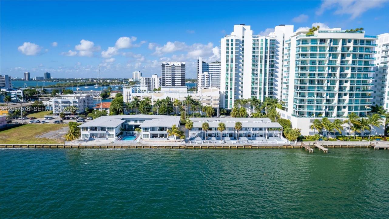 7927 East Dr 263, North Bay Village, Floride 33141, États-Unis