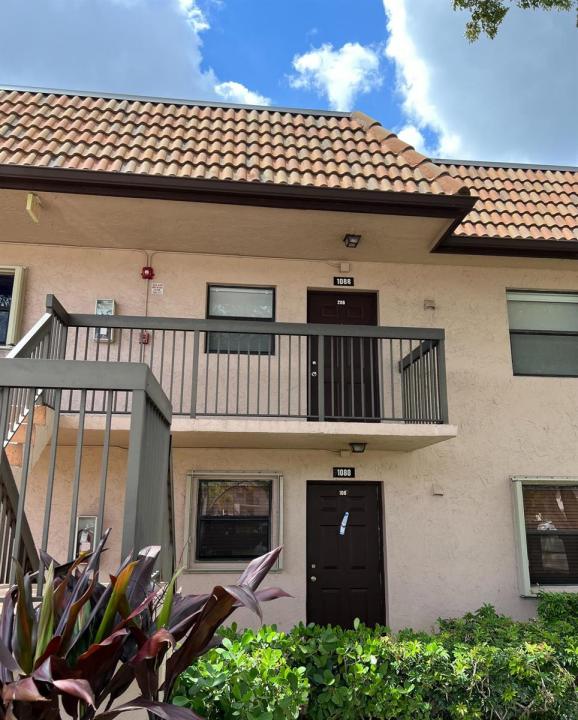 1088 NW 106TH Terrace 206, Pembroke Pines, Florida 33026, Stati Uniti