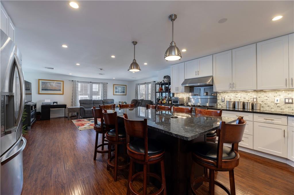 14 Clinton Avenue 3, Jamestown, Rhode Island 02835, États-Unis