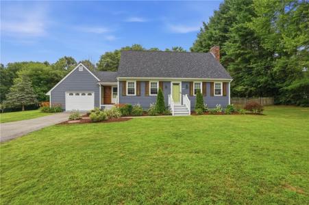 880 Wood Street, Swansea, Massachusetts 02777, Estados Unidos