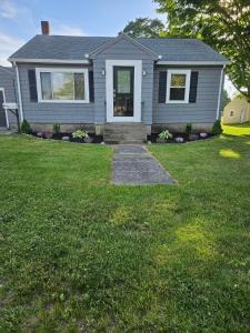 120 Howard Avenue, Burrillville, Rhode Island 02859, USA