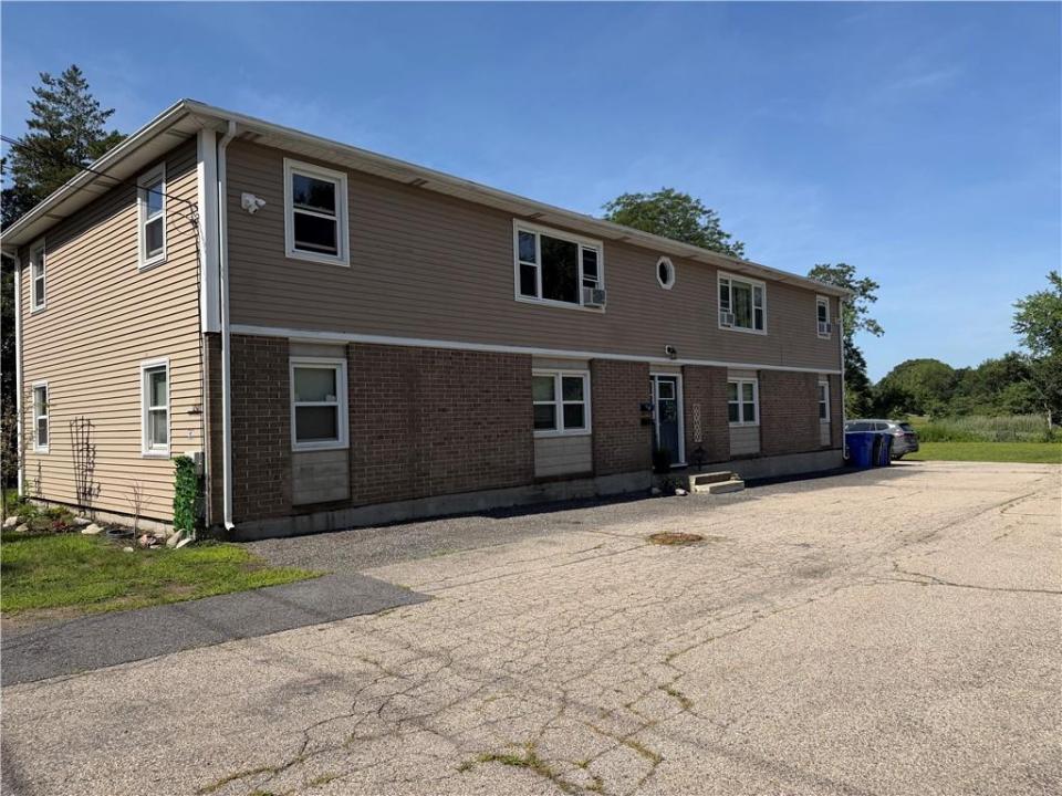 1297 South Broadway 1, East Providence, Rhode Island 02914, États-Unis