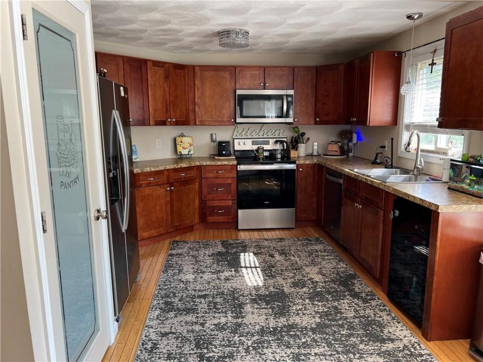 1089 Greenwich Avenue, Warwick, Rhode Island 02886, États-Unis