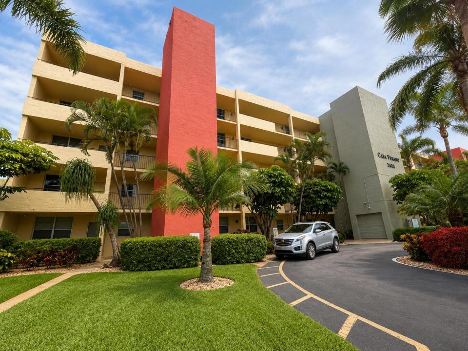 2400 NE 10TH Street 205, Pompano Beach, Florida 33062, Stati Uniti