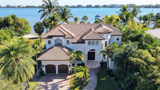 1320 S LAKESIDE Drive, Lake Worth Beach, Florida 33460