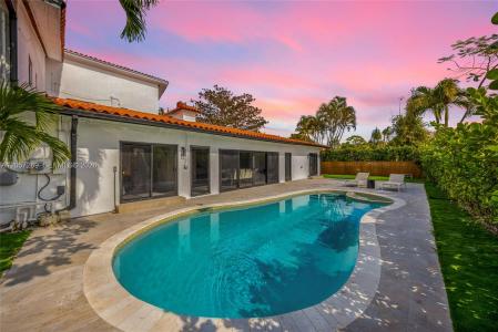 210 NE 107th St 0, Miami Shores, Florida 33161, USA