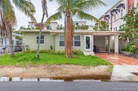 1025 NE 17th Way, Fort Lauderdale, Florida 33304, USA