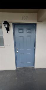 8060 N Colony Cir N 107, Tamarac, Florida 33321, USA