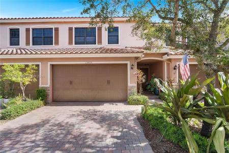 13005 N Riverwalk Cir N, Plantation, Florida 33325, USA