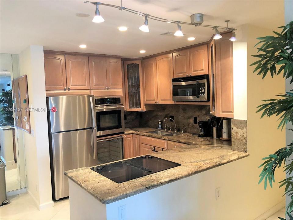 6339 Bay Club Dr 2, Fort Lauderdale, Floride 33308, États-Unis