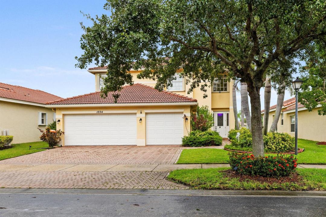 1894 Grey Falcon SW Circle, Vero Beach, Florida 32962, USA