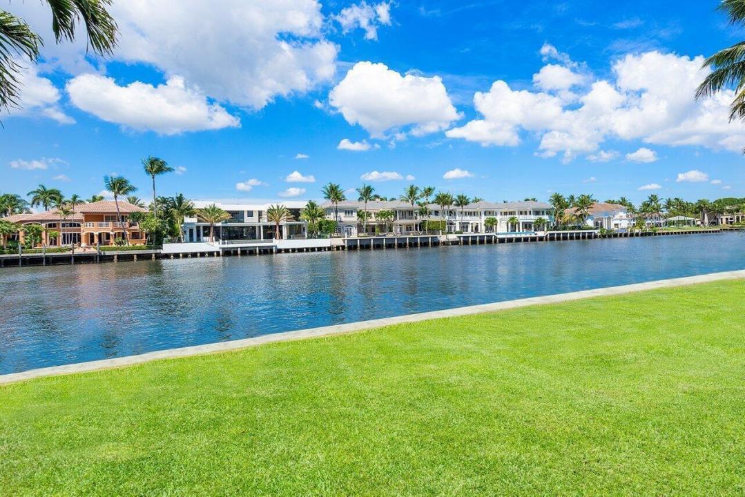 2767 Spanish River Road, Boca Raton, Floryda 33432, USA