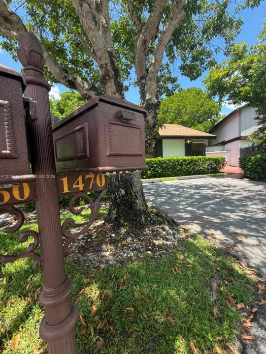 1470 Flamingo Ct, Pembroke Pines, Floride 33026, États-Unis