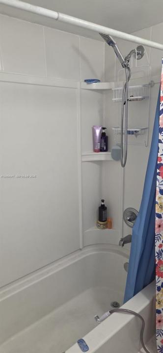 9688 Fontainebleau Blvd 502, Miami, Floride 33172, États-Unis