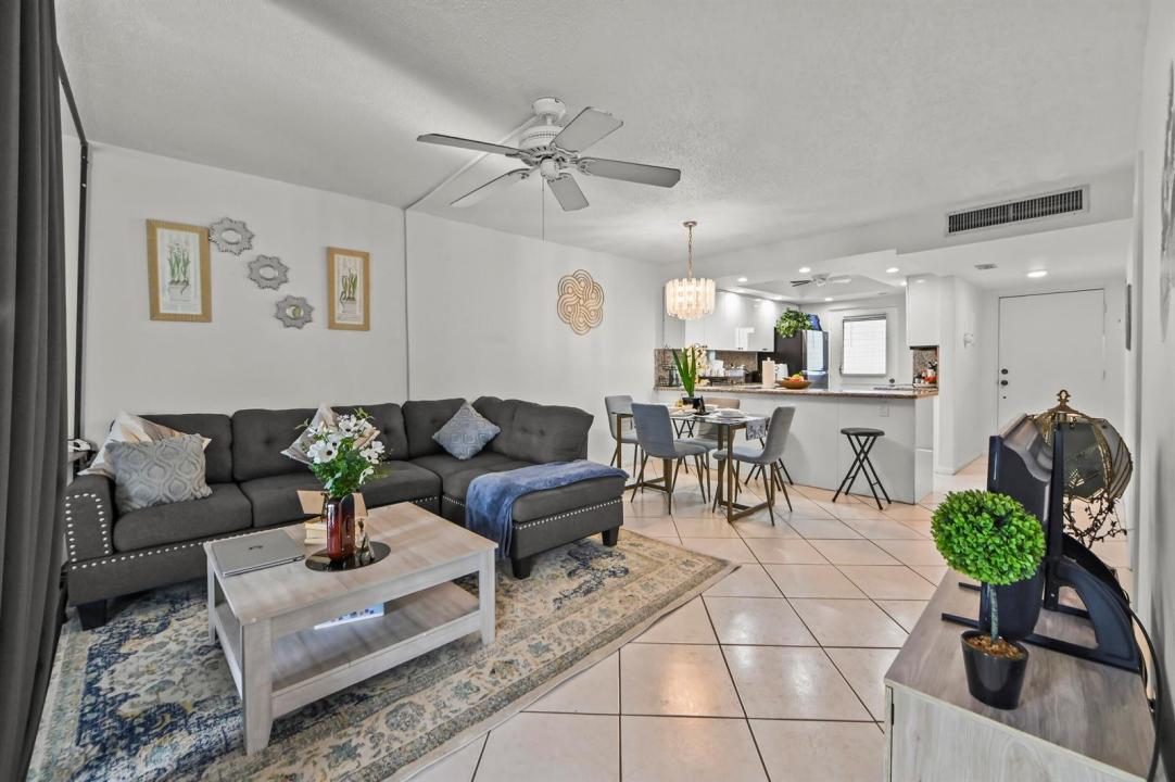 5700 NW 2ND Avenue 708, Boca Raton, Floride 33487, États-Unis