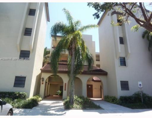 8933 SW 123rd Ct 207-5, Miami, Florida 33186, Stati Uniti