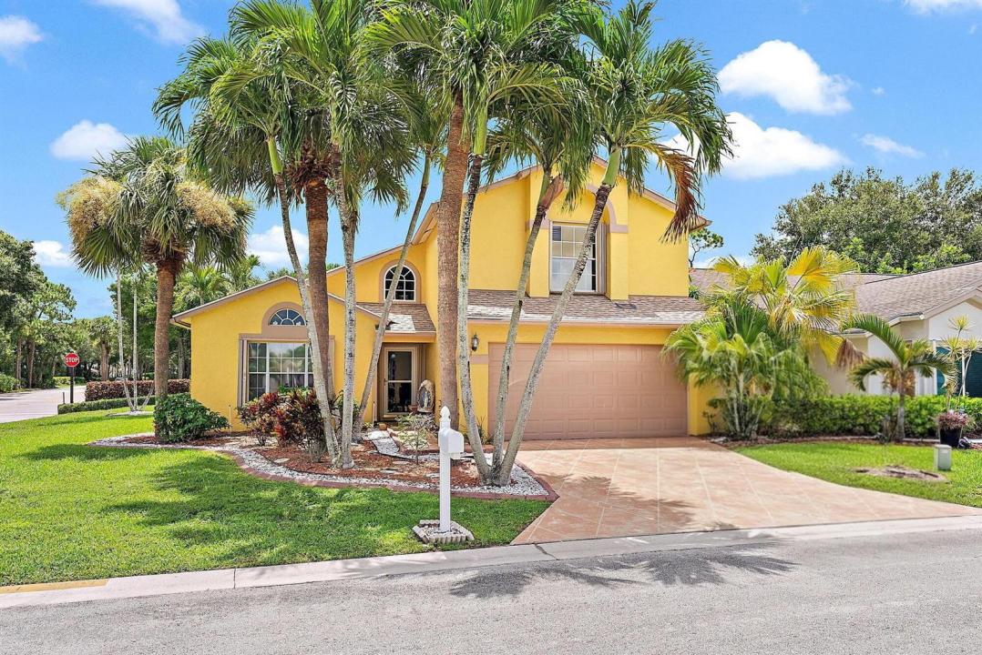 119 Hammocks Drive, Florida 33413, USA