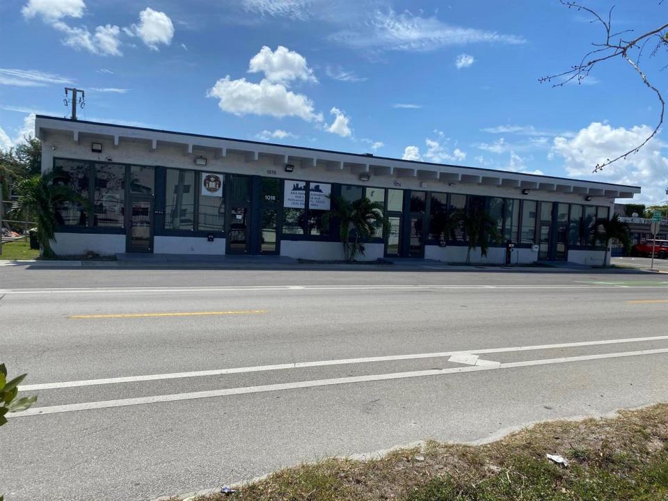 1000 S 56th Avenue, Hollywood, Florida 33023, USA