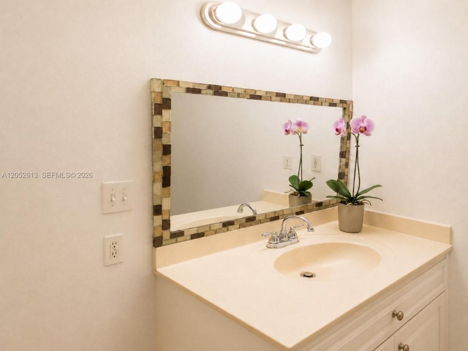 5112 NW 79th Ave 203, Doral, Floride 33166, États-Unis