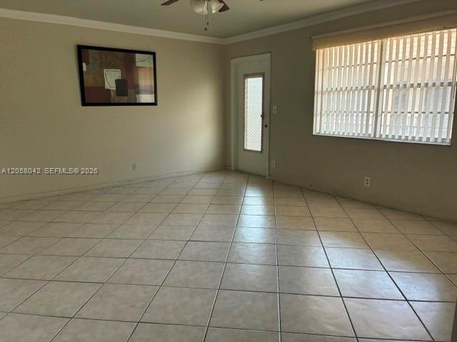348 S Federal Hwy 24, Dania Beach, Florida 33004, USA