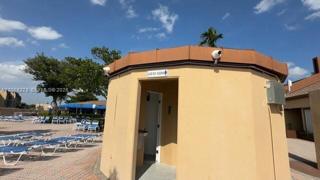 9801 Sunrise Lakes Blvd 203, Sunrise, Floride 33322, États-Unis