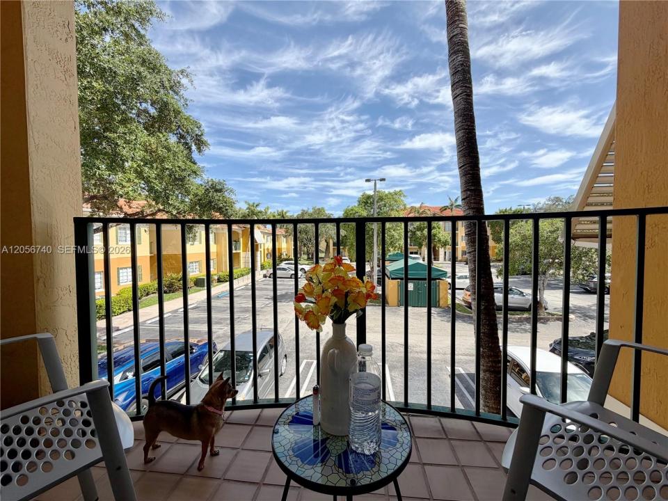 7360 NW 114th Ave 201, Doral, Floryda 33178, USA