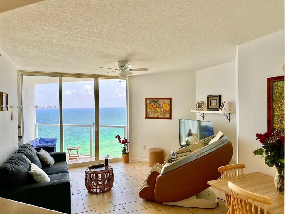 16699 Collins Ave 2309, Sunny Isles Beach, Florida 33160, Stati Uniti