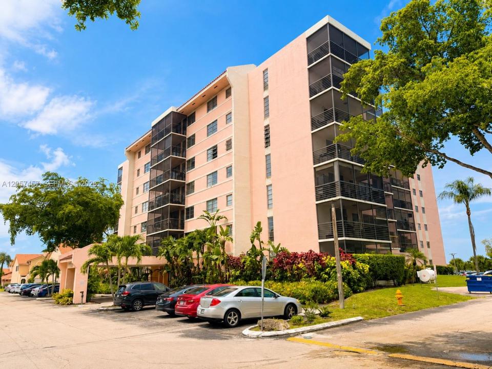 20840 San Simeon Way 308, Miami, Florida 33179, Stati Uniti