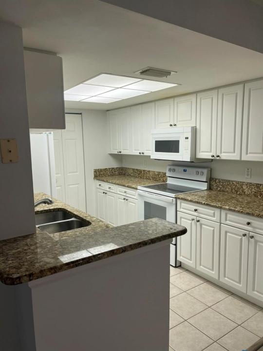 1200 Crestwood S Court 1206, Royal Palm Beach, Floride 33411, États-Unis
