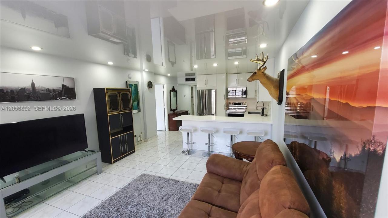1849 S Ocean Dr 505, Hallandale Beach, Florida 33009, Stati Uniti