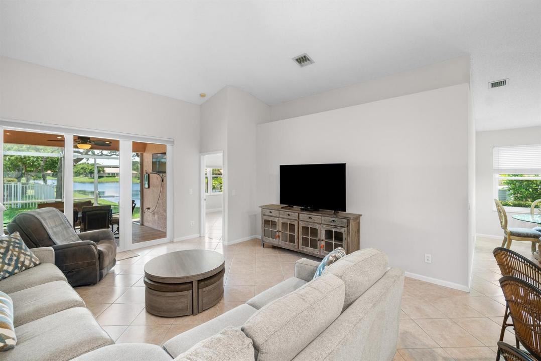 2473 S CORAL TRACE Circle, Delray Beach, Floryda 33445, USA